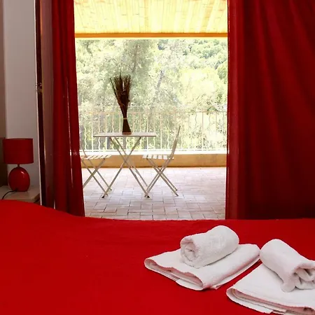 Hotel Accendi Pipa Campitello