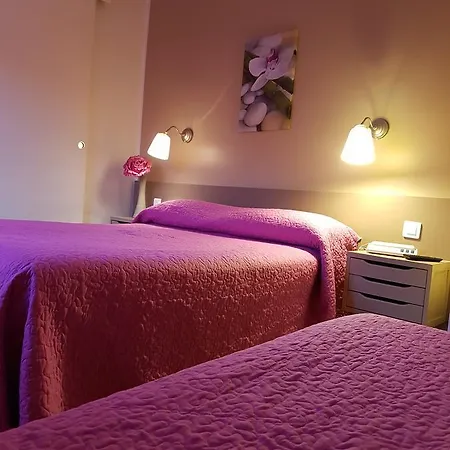 Otel Accendi Pipa 2*