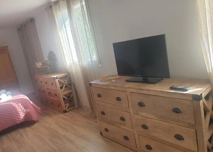 Hotel Accendi Pipa Campitello