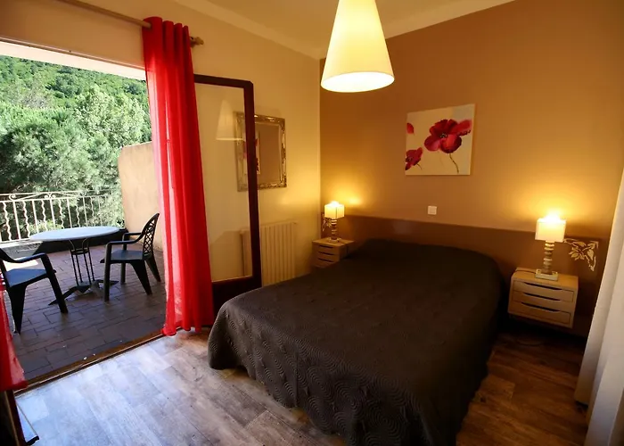 Hotel Accendi Pipa 2*