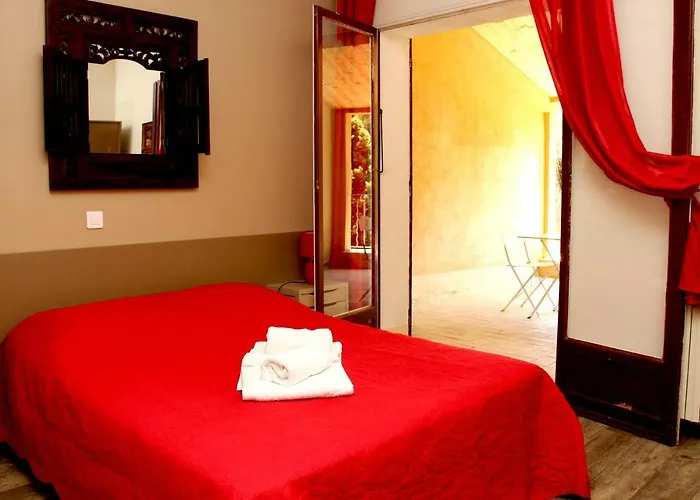 Hotel Accendi Pipa Campitello