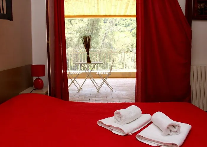 Hotel Accendi Pipa Campitello